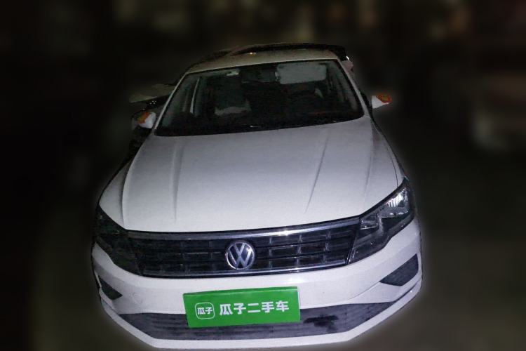 Used Volkswagen Jetta 2017 1.5L Manual Fashion Edition