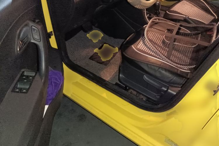 Used Volkswagen Polo 2016 1.6L Automatic Comfort Model Driver Seat