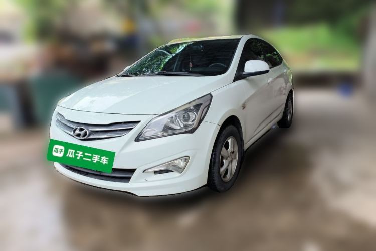 Used Hyundai Verna (older generation) 2016 1.4L Manual Smart GLS Trim