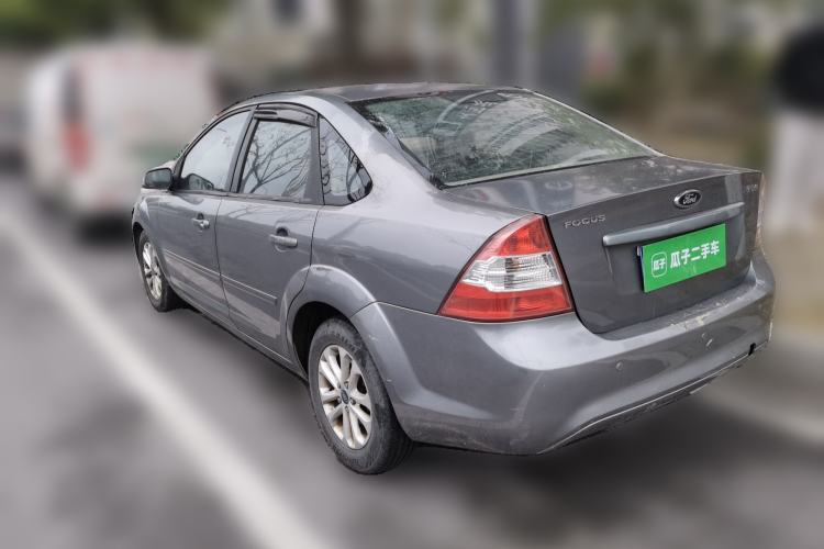 Used Ford Focus 2011 Sedan 1.8L Automatic Fashion Edition
