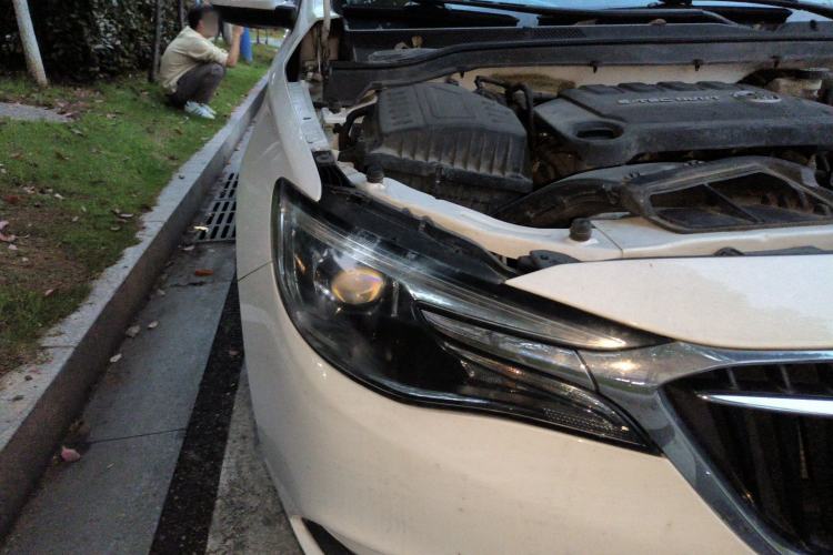 Used Buick GT 2021 Exemplar 1.5L Automatic Elite Version Right Front Headlight