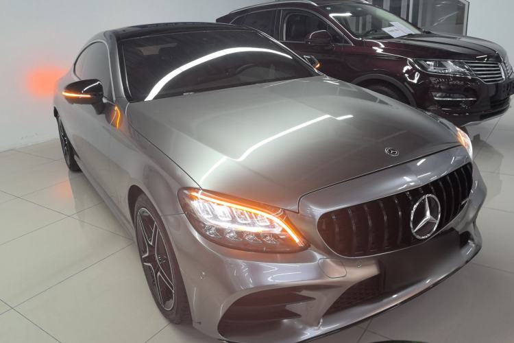 Used Mercedes-Benz C-Class 2020 C 260 Coupe Front Right 45 Deg