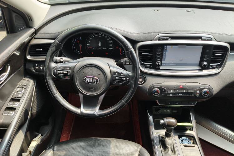 Used Kia Sorento 2015 Sorento L 2.4L Gasoline 4WD Elite Edition 7 Seats China IV Standard
