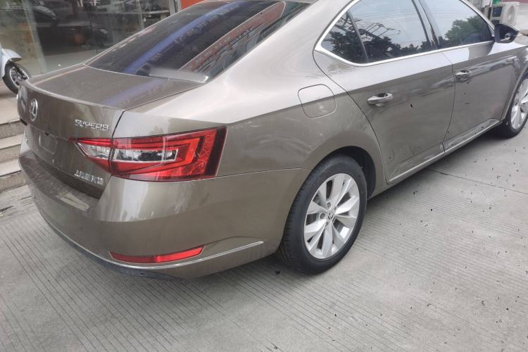 Used Skoda Superb 2016 TSI280 DSG Innovation Edition