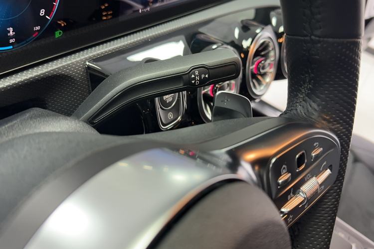 Used Mercedes-Benz A-Class 2021 A 200 L Sport Sedan Fashion Model
