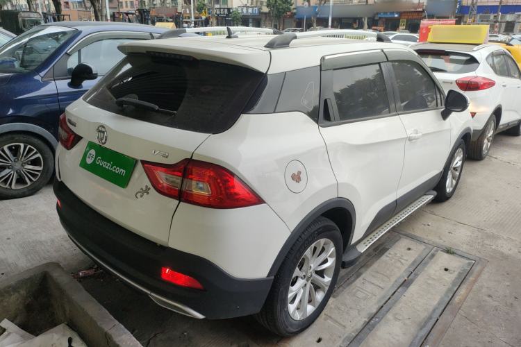 Used Brilliance V3 2017 1.5L Manual Smart Model
