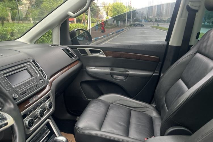 Used Volkswagen Sharan 2014 2.0 TSI Comfort Model