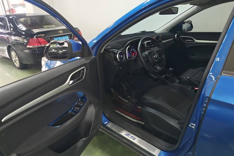 Used MG ZS 2019 1.5L Manual 65-inch Giant-Sized Sunroof Global Edition China VI Standard