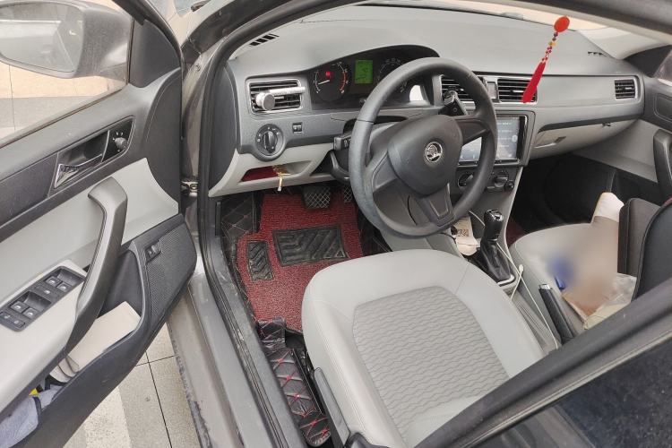 Used Skoda Rapid 2016 1.6L Automatic Chuanxing Edition