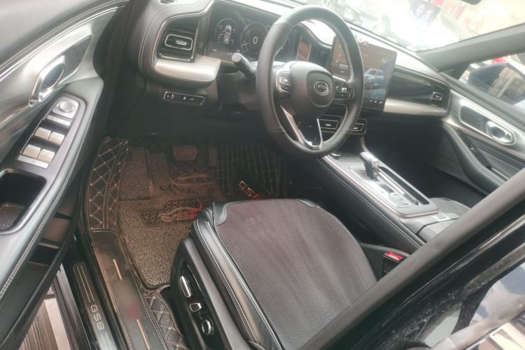 Used GAC Trumpchi GS8 2022 Linghang Series 2.0 TGDI Two-Wheel-Drive Luxury Smart Connectivity Version (7 Seats) Driver Seat