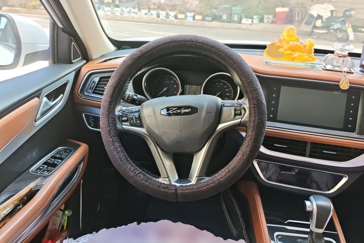 Used Zotye T300 2017 1.5T CVT Luxury Model
