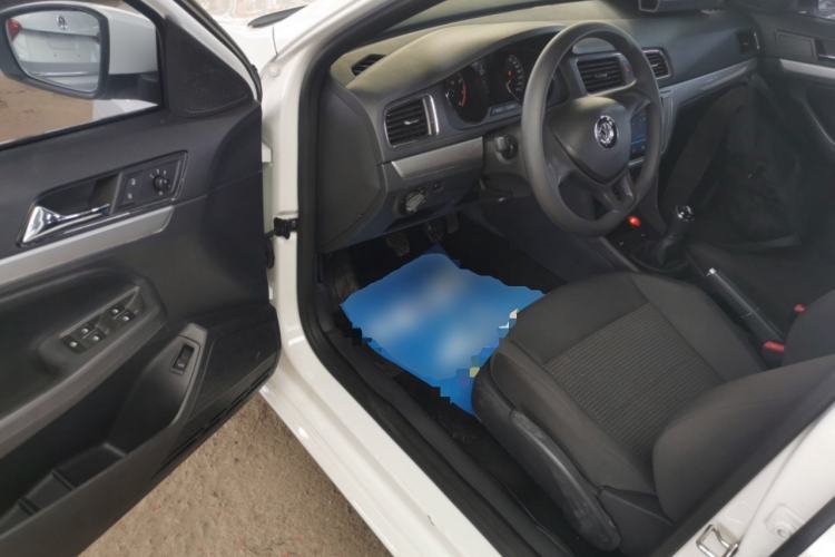 Used Volkswagen Lavida 2017 1.6L Manual Fashion Edition