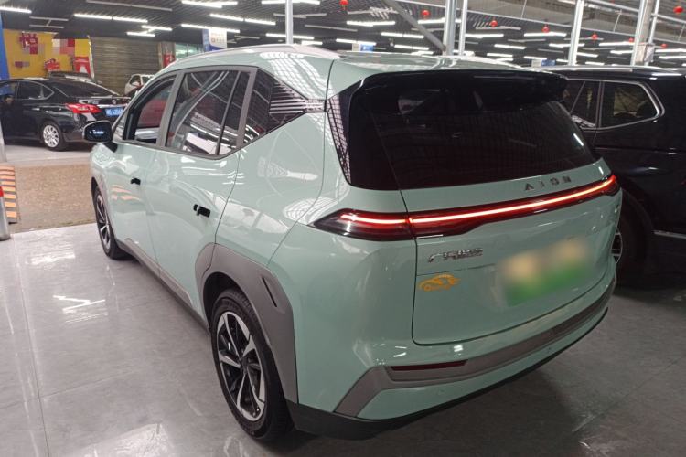 Used AION Y 2023 Younger Rear Left 45 Deg