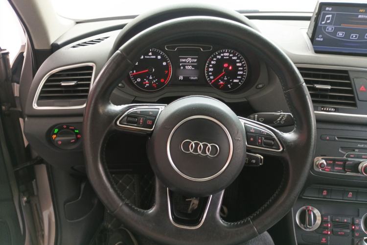 Used Audi Q3 2015 30 TFSI Ambition Edition

