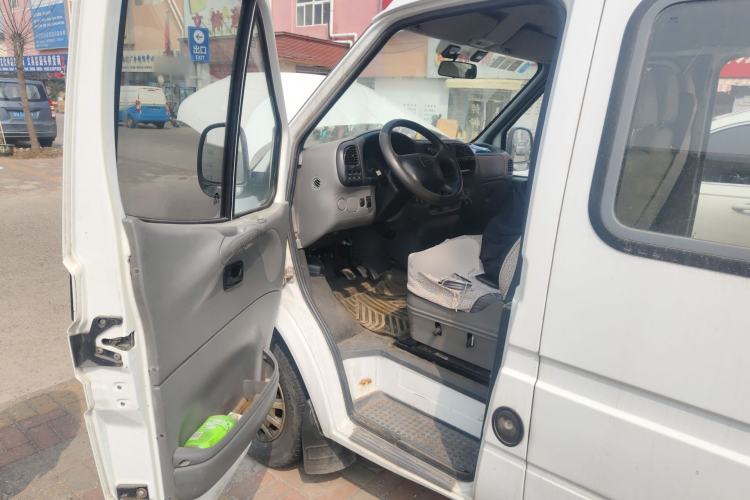 Used Ford Classic Transit 2013 2.8T Diesel Logistics Model with Short Wheelbase and Mid-Roof JX493ZLQ4