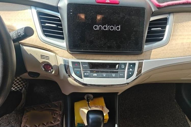 Used Honda Jade 2014 1.8L CVT Luxury Edition 5 seats
