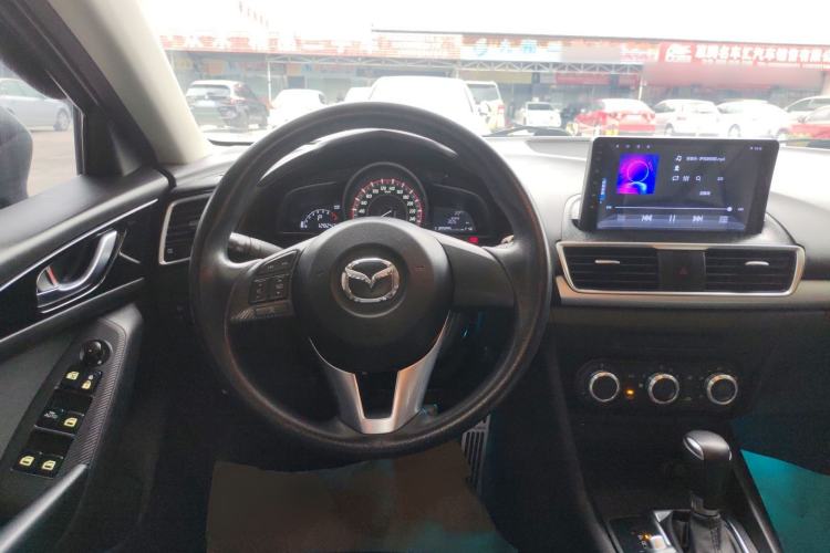 Used Mazda Mazda 3 Axela 2016 Sedan 1.5L Automatic Comfort Model
