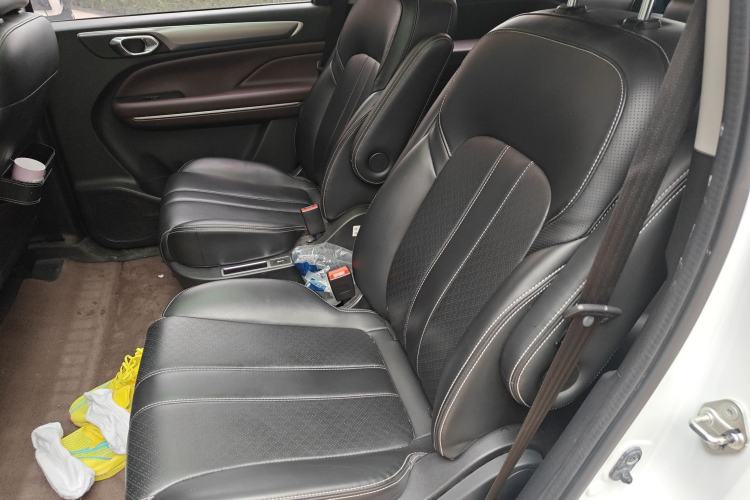 Used GAC Trumpchi M6 2021 PRO 270T Automatic Luxury Edition Left Rear Seat