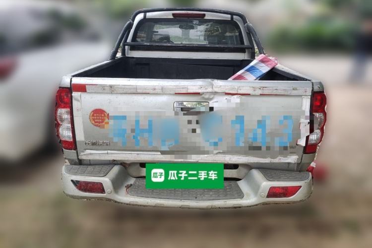 Used Great Wall Wingle 5 2014 2.4L European Version Two-Wheel Drive Entry-Level Big Double-Cab 4G69S4N
