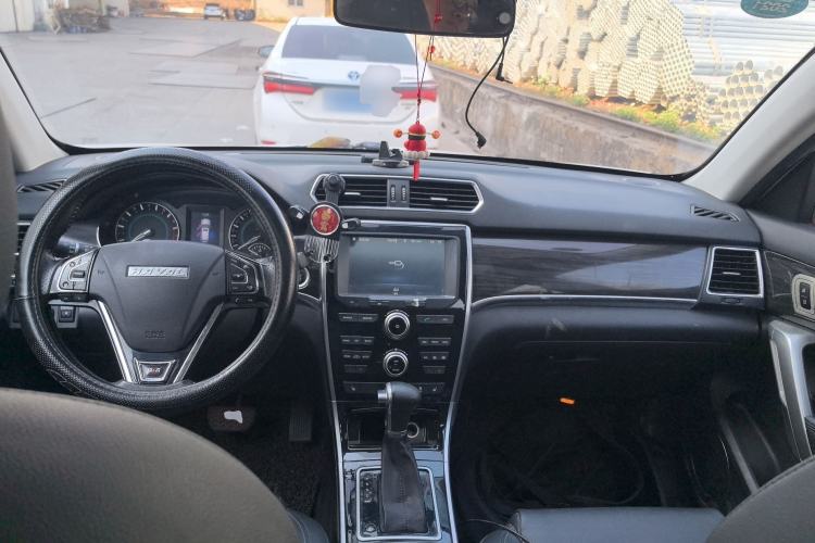 Used Haval H2 2016 Red-Label 1.5T Automatic Two-Wheel Drive Luxury Model