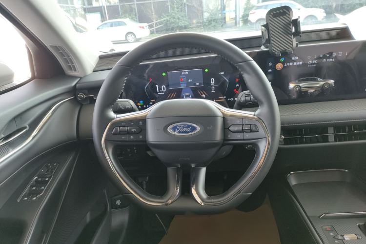 Used Ford Mondeo 2023 EcoBoost 180 Luxury Model
