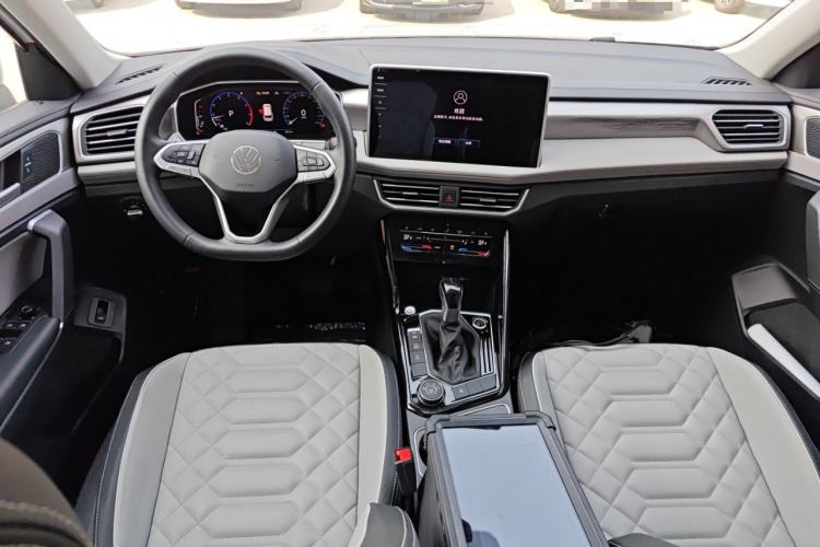 Used Volkswagen Tayron 2023 Revised Version 380TSI All-Wheel Drive R-Line High-Energy Edition