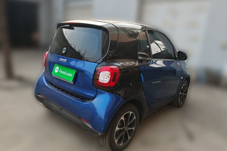 Used smart fortwo 2015 1.0L 52 kW Hardtop Passion Edition