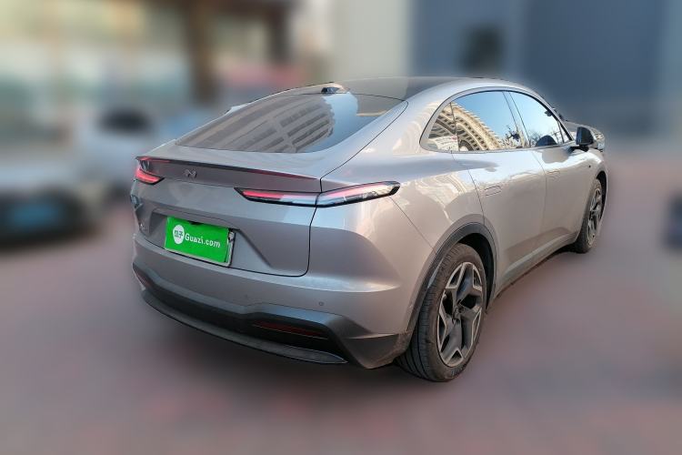 Used ONVO L60 2024 60 kWh All-Wheel Drive