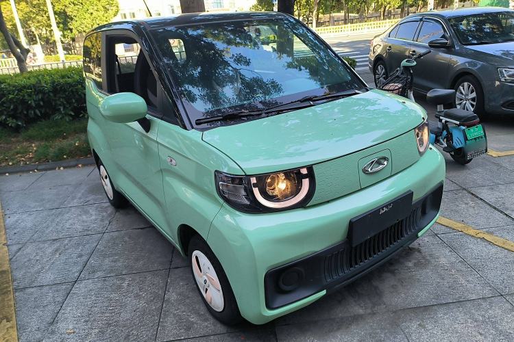 Used Chery QQ Ice Cream 2022 120km Conical Shape Lithium Iron Phosphate