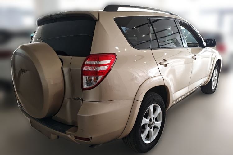 Used Toyota RAV4 2009 2.4L Automatic Luxury Edition Rear Right 45 Deg