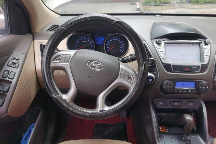 Used Hyundai ix35 2013 2.0L Automatic 2WD Comfort GL China IV Standard