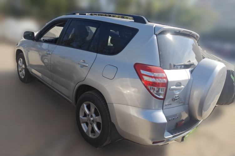 Used Toyota RAV4 2010 2.0L Manual Deluxe Upgrade