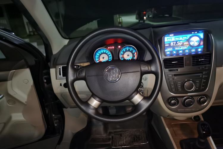 Used Buick Excelle 2015 1.5L Manual Classic Trim Steering Wheel