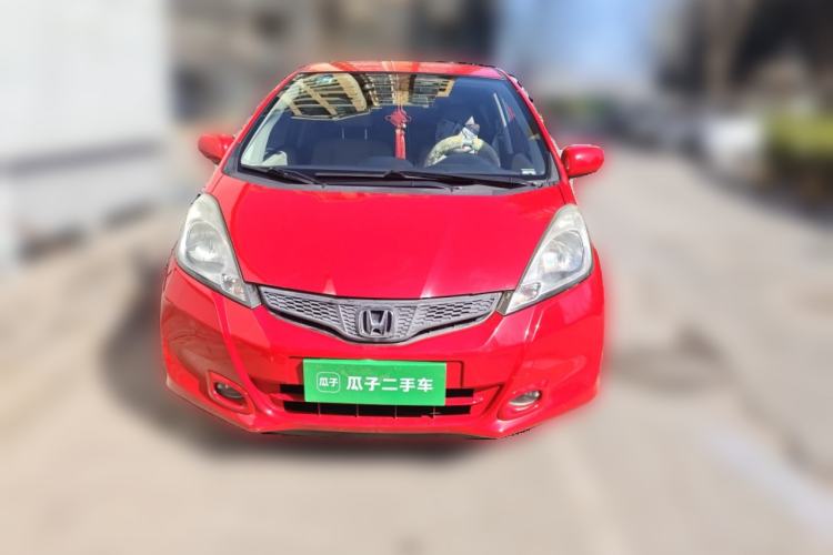 Used Honda Fit 2011 1.3L automatic comfort version
