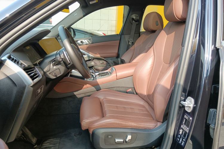 Used BMW X6 2021 xDrive40i M Sport Package
