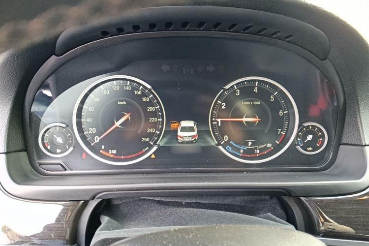 Used BMW 5 Series 2017 525Li Luxury Design Package
