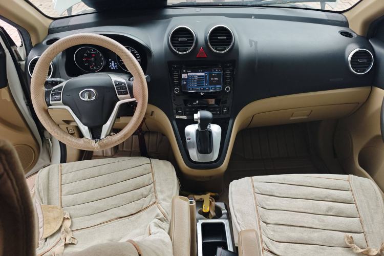 Used Haval H6 2012 2.4L Automatic Two-Wheel Drive Elite Version