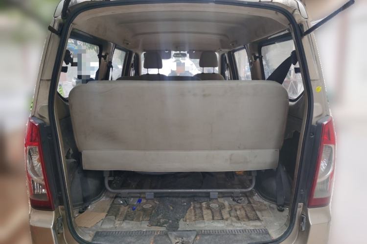 Used Wuling Rongguang 2014 1.5L S Base Version Trunk