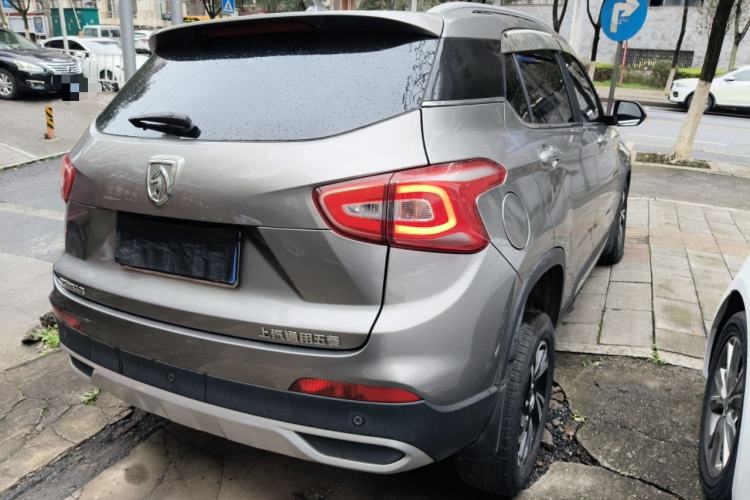 Used Baojun 510 2017 1.5L Manual Luxury Model
