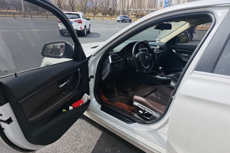 Used BMW 3 Series 2019 320Li Fashion Model
