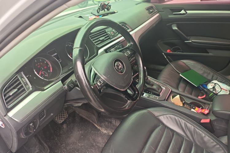 Used Volkswagen Lamando 2017 280TSI DSG Comfort Edition Steering Wheel