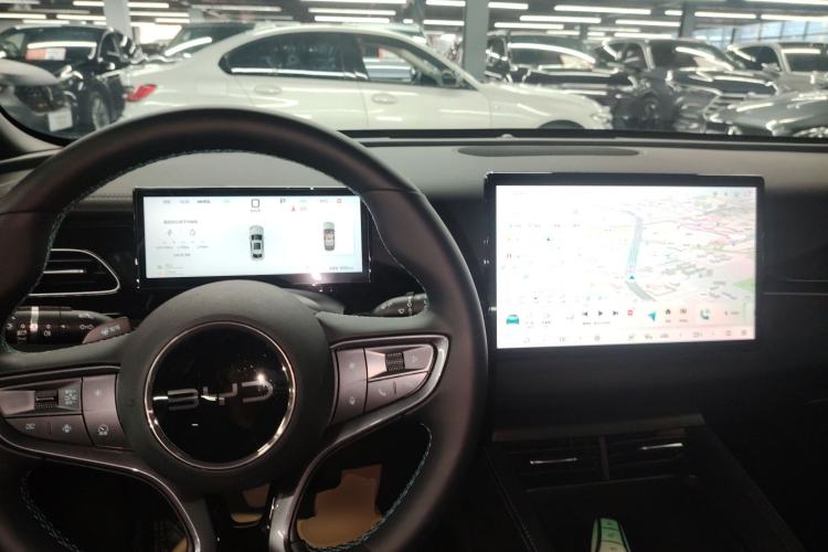 Used BYD Seal 06 New Energy 2025 DM-i Smart Drive 120KM Prestige Model
