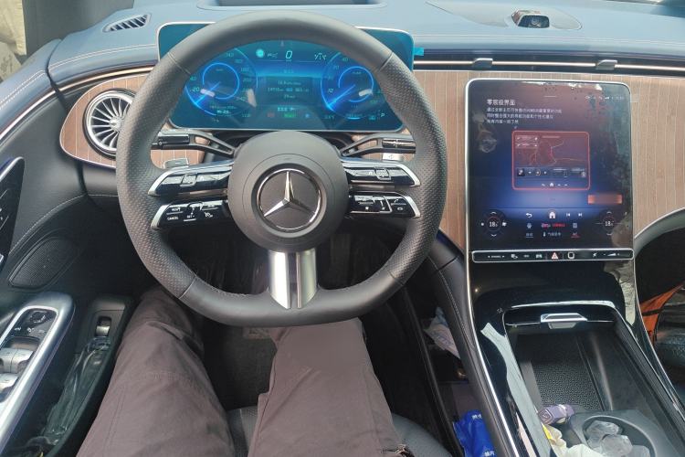Used Mercedes-Benz EQE 2022 350 Luxury Edition Steering Wheel