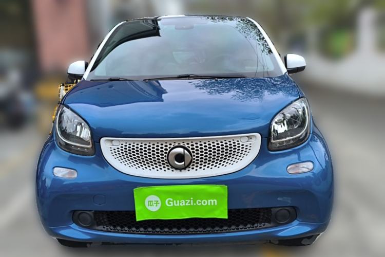 Used smart fortwo 2019 0.9T 66kW Hardtop Wind Power Edition China VI Front