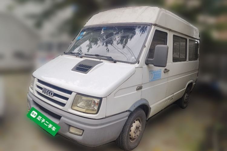 Used Iveco Daily 2014 2.5T-A35 NJ6484ACM47Z4