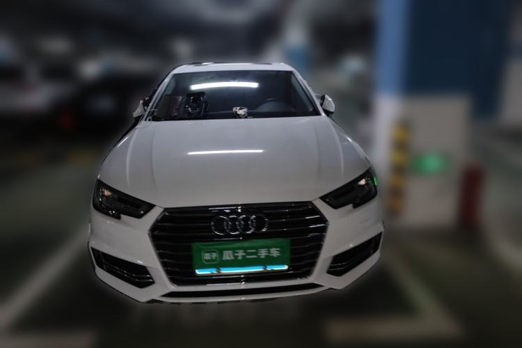 Used Audi A4L 2019 40 TFSI Ambition China VI Front