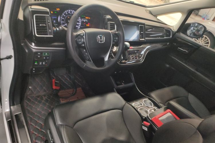 Used Honda Elysion 2019 2.0L Hybrid Comfort Edition Center Console