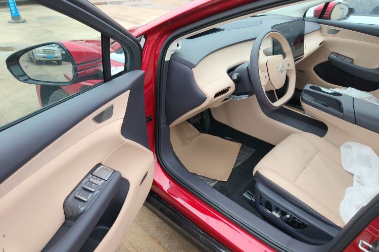 Used Hongqi Tiangong 05 2025 550 Smart Selection
