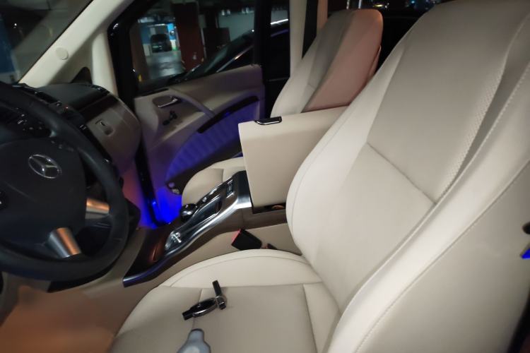 Used Mercedes-Benz Viano 2013 3.5L Haoci version Left Front Seat