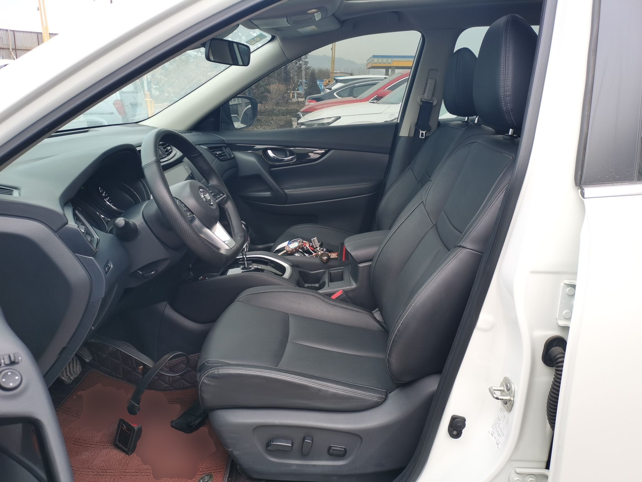 Переднее сиденье в автомобиле